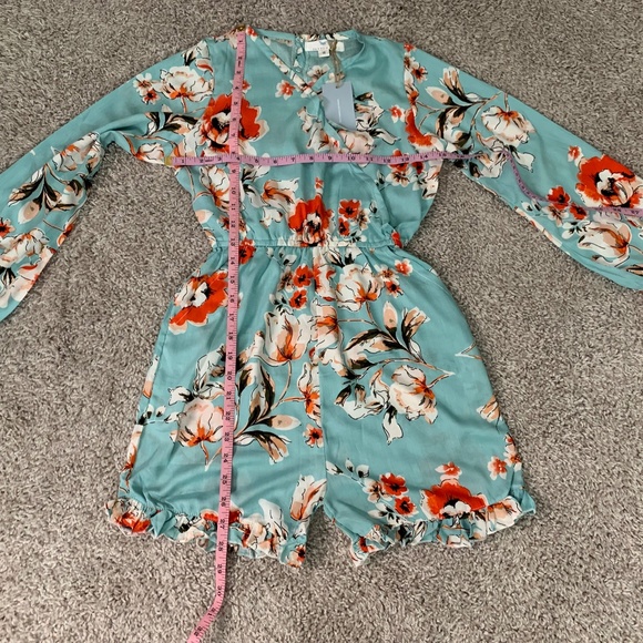 Peyton Bre Blue floral romper size 16 - Picture 7 of 12